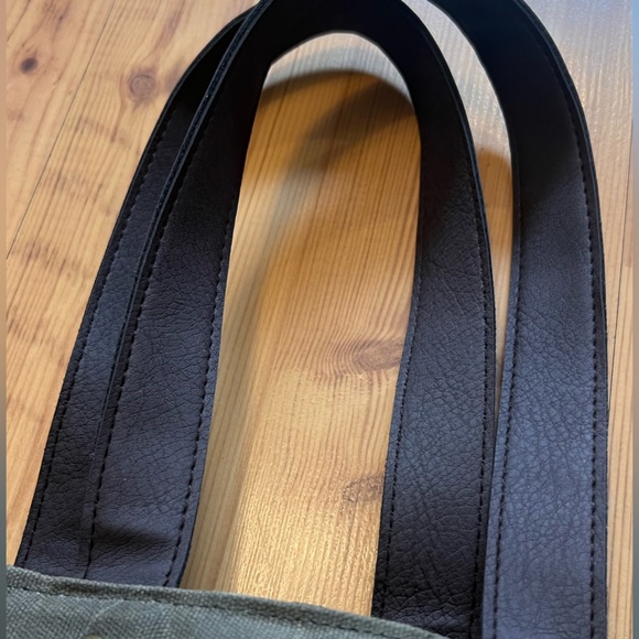 LEGACY - a Picnic Time Brand, 2 Bottle Insulated Wine Bag Cooler Good Condition - Picture 13 of 13